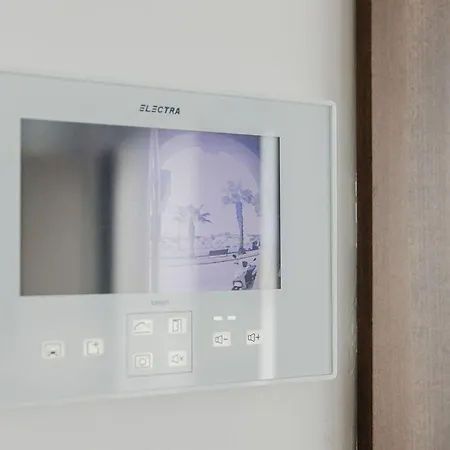 Seabreeze Penthouse By Homely Malta! * St. Paul's Bay