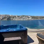 Seabreeze Penthouse By Homely Malta! St. Paul's Bay