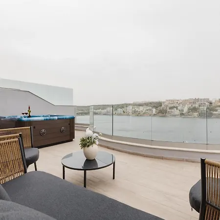Seabreeze Penthouse By Homely Malta! St. Paul's Bay