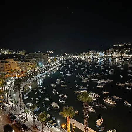 Seabreeze Penthouse By Homely Malta! Apartment St. Paul's Bay