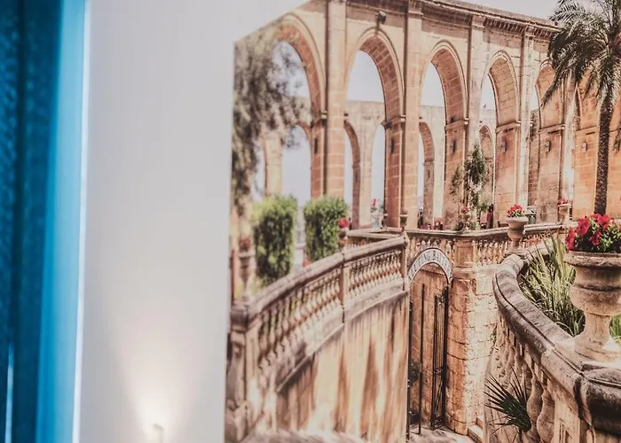 Διαμέρισμα Seabreeze Penthouse By Homely Malta! Σεντ Πόλς Μπέι