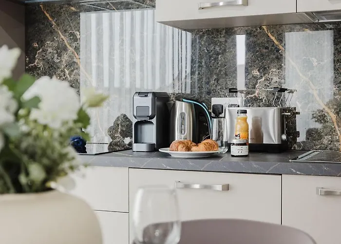 Seabreeze Penthouse By Homely Malta! Διαμέρισμα *