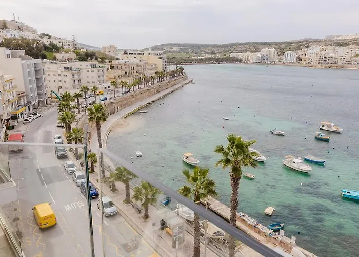 Seabreeze Penthouse By Homely Malta! Διαμέρισμα *