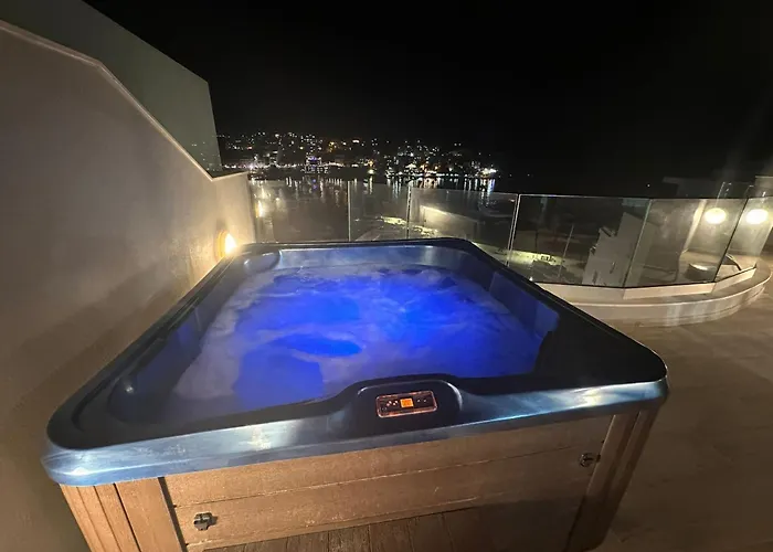 Seabreeze Penthouse By Homely Malta! * Σεντ Πόλς Μπέι